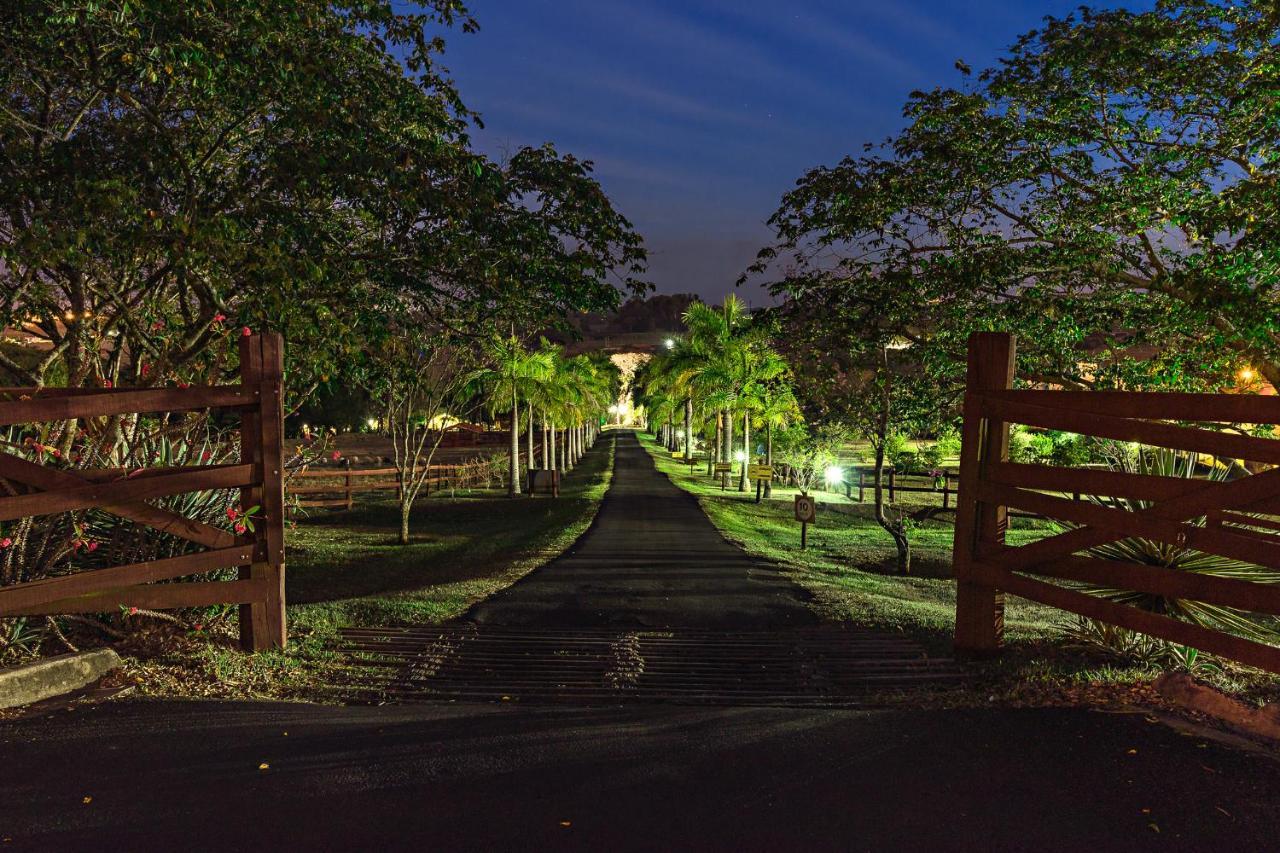 Hotel Fazenda Jacauna ブロタス エクステリア 写真